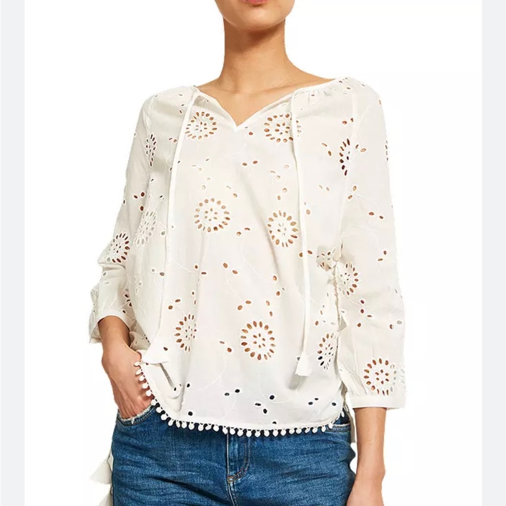 NWT MINT VELVET white eyelet top